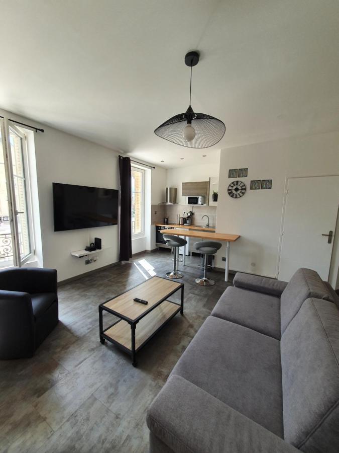 Studio De L'Hotel De Ville Charleville-Mézières Eksteriør billede